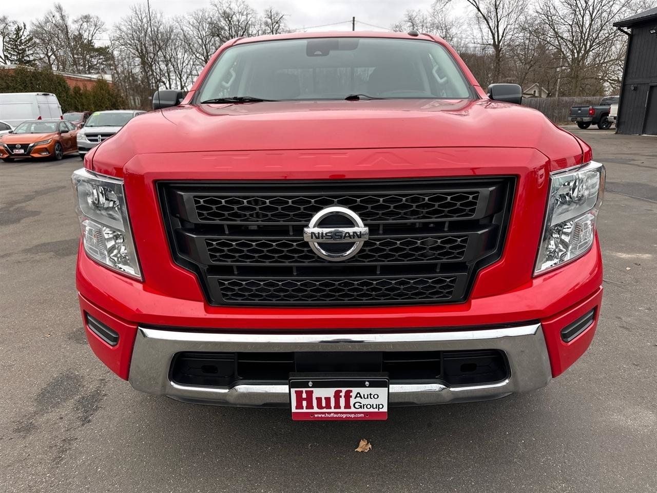 Used 2021 Nissan Titan SV RWD image 8