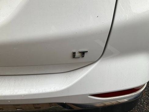 Used 2019 Chevrolet Equinox LT image 6