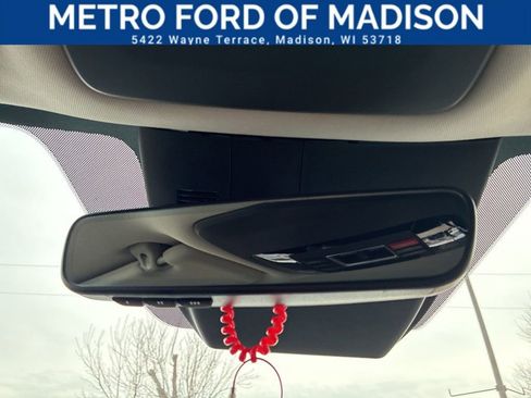 Used 2024 Kia Carnival SX Prestige image 25