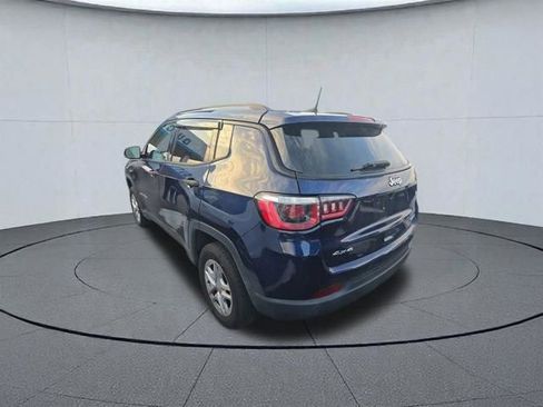 Used 2018 Jeep Compass Sport w/ Tech Group AWD/4WD image 7