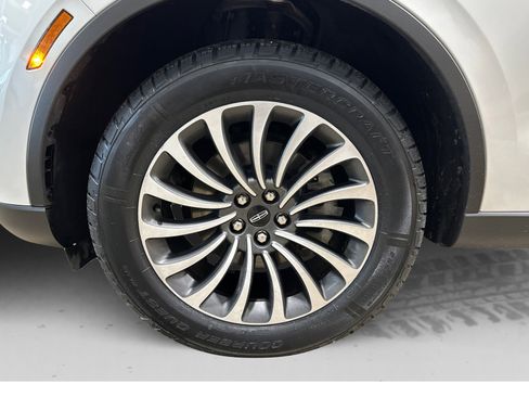 Used 2021 Lincoln Aviator Reserve image 55