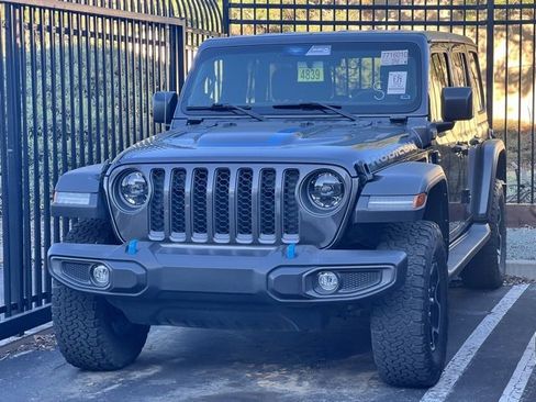 Used 2023 Jeep Wrangler Unlimited Rubicon 4xe image 2