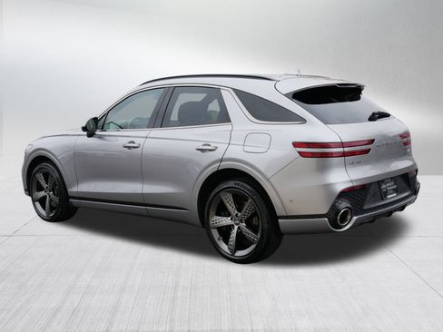 Used 2025 Genesis GV70 3.5T Sport w/ Sport Advanced Package image 3