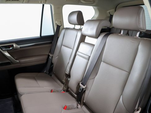 Used 2021 Lexus GX 460 Premium w/ Premium Plus Package AWD/4WD image 29