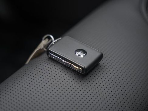 New 2026 Volvo XC60 B5 Ultra w/ Protection Package Premier image 45