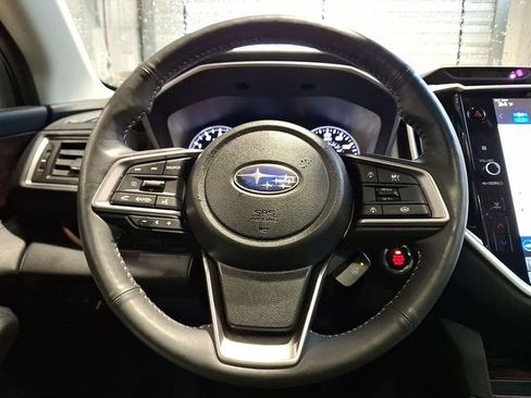 Used 2023 Subaru Ascent Touring image 3