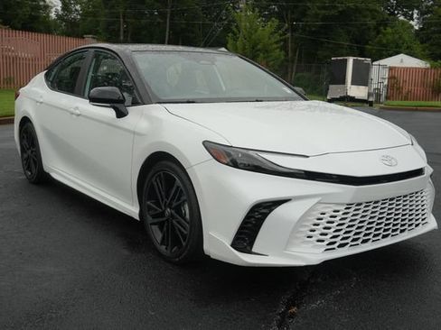 Used 2026 Toyota Camry XSE FWD image 1