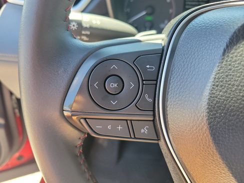 Used 2025 Toyota Corolla Cross AWD Hybrid image 19