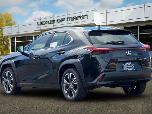 New 2026 Lexus UX 300h FWD image 3