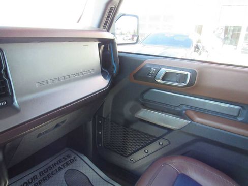 Used 2021 Ford Bronco Outer Banks image 17