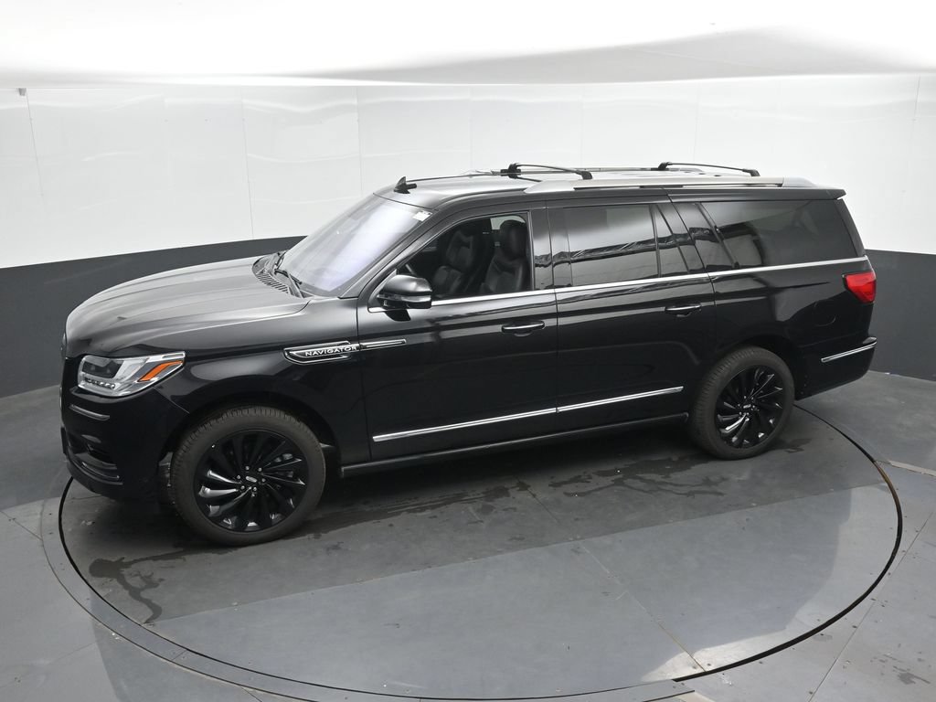 Used 2020 Lincoln Navigator L Reserve w/ Equipment Group 208A Reserve AWD/4WD image 37