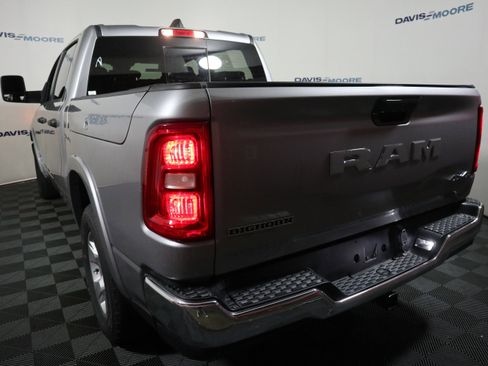 Used 2025 RAM 1500 Big Horn AWD/4WD image 9