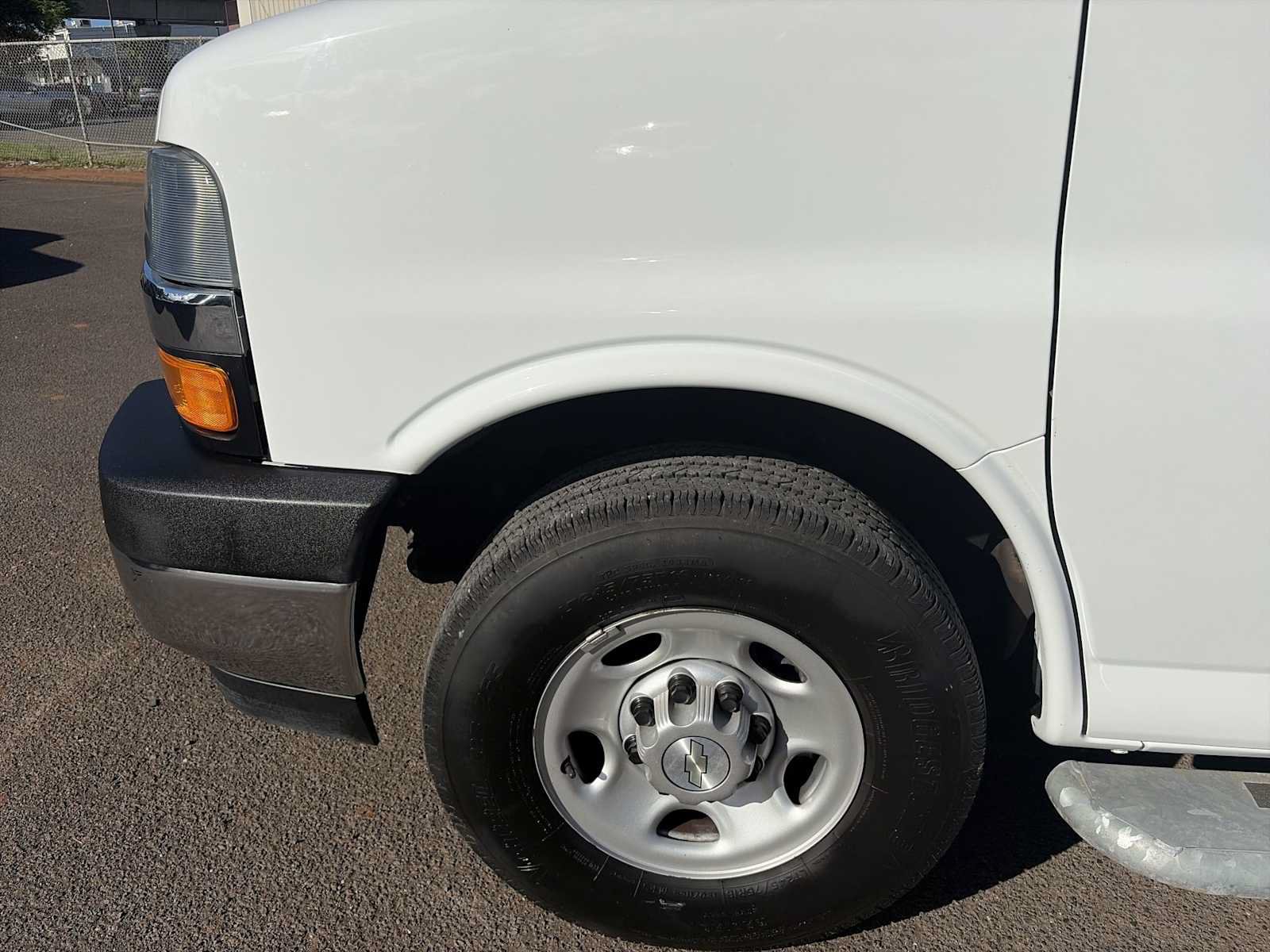 Used 2023 Chevrolet Express 2500 w/ Driver Convenience Package RWD image 17