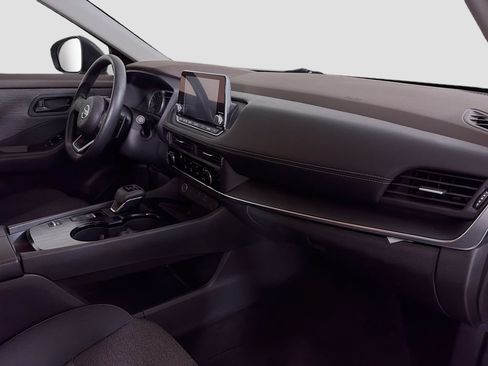 Used 2021 Nissan Rogue S FWD image 29