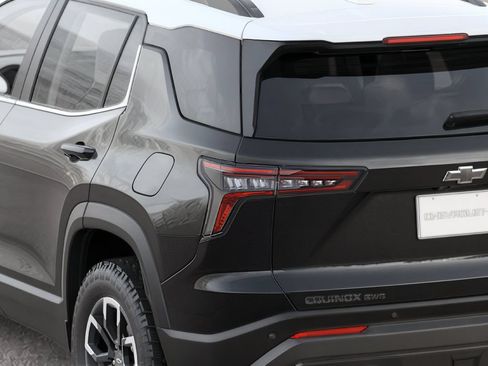 New 2026 Chevrolet Equinox LT FWD image 21