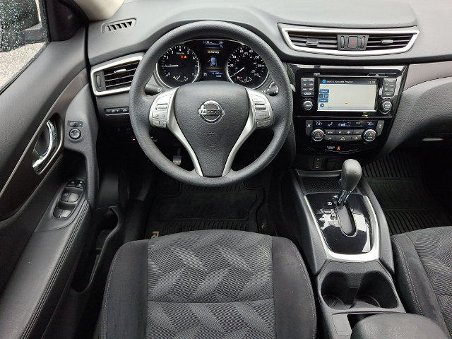 Used 2014 Nissan Rogue SV w/ SV Premium Package AWD/4WD image 11