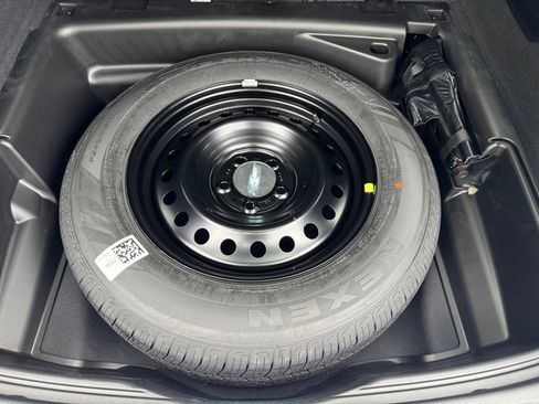 New 2025 Jeep Grand Cherokee Summit w/ Luxury Tech Group V image 19