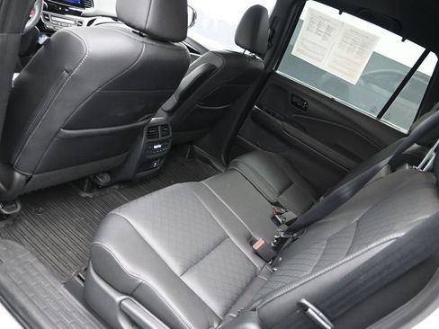 Used 2023 Honda Passport Elite image 22