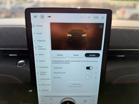 Used 2025 Ford Mustang Mach-E Premium w/ Sport Appearance Package image 33