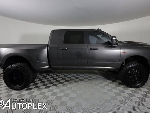 Used 2025 RAM 3500 Laramie w/ Night Edition image 5