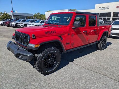 New 2025 Jeep Gladiator Willys image 8