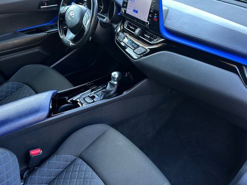 Used 2022 Toyota C-HR Nightshade image 15