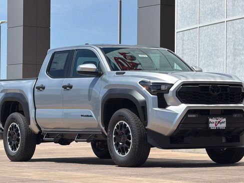 New 2026 Toyota Tacoma TRD Off-Road AWD/4WD image 2