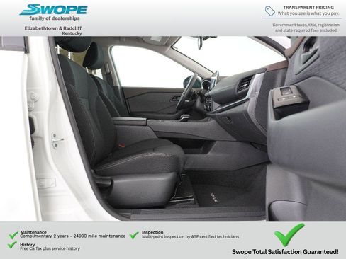 Used 2023 Nissan Rogue S FWD image 11