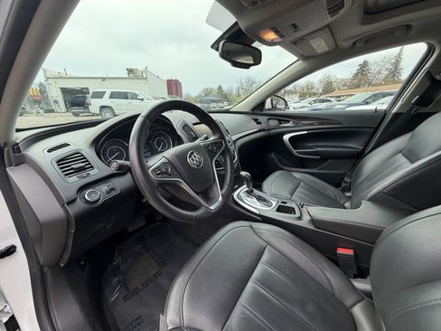 Used 2016 Buick Regal Premium FWD image 13