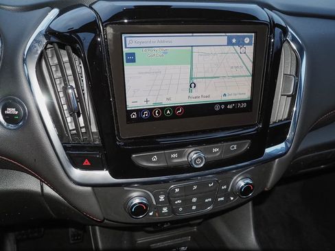 Used 2023 Chevrolet Traverse RS AWD/4WD image 12