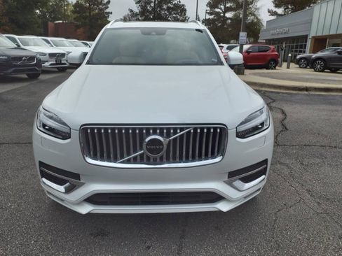 Certified 2022 Volvo XC90 T6 Inscription w/ Advanced Package image 10