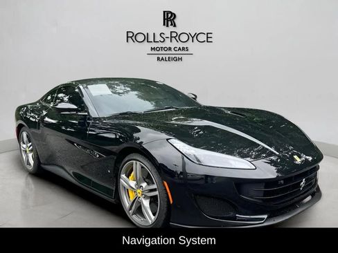 Used 2020 Ferrari Portofino Base image 3
