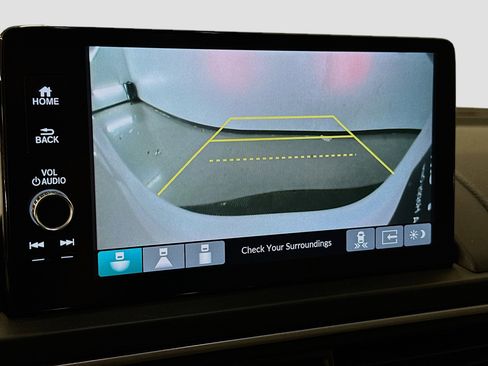 Used 2025 Honda Pilot EX-L image 23