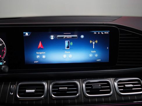 Used 2025 Mercedes-Benz Maybach GLS 600 4MATIC image 94