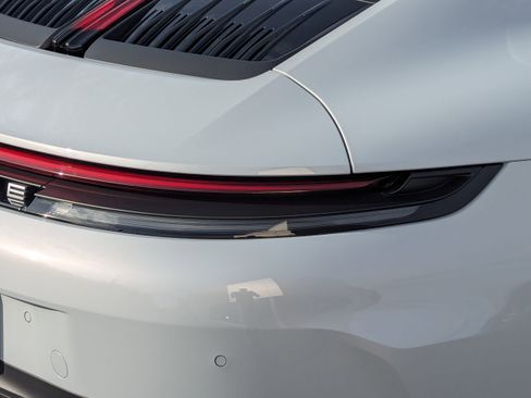 Certified 2025 Porsche 911 Carrera image 14