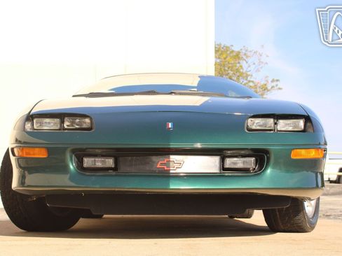 Used 1995 Chevrolet Camaro Z28 image 24