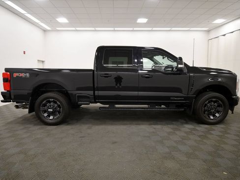 Used 2024 Ford F250 Lariat w/ Sport Appearance Package AWD/4WD image 9