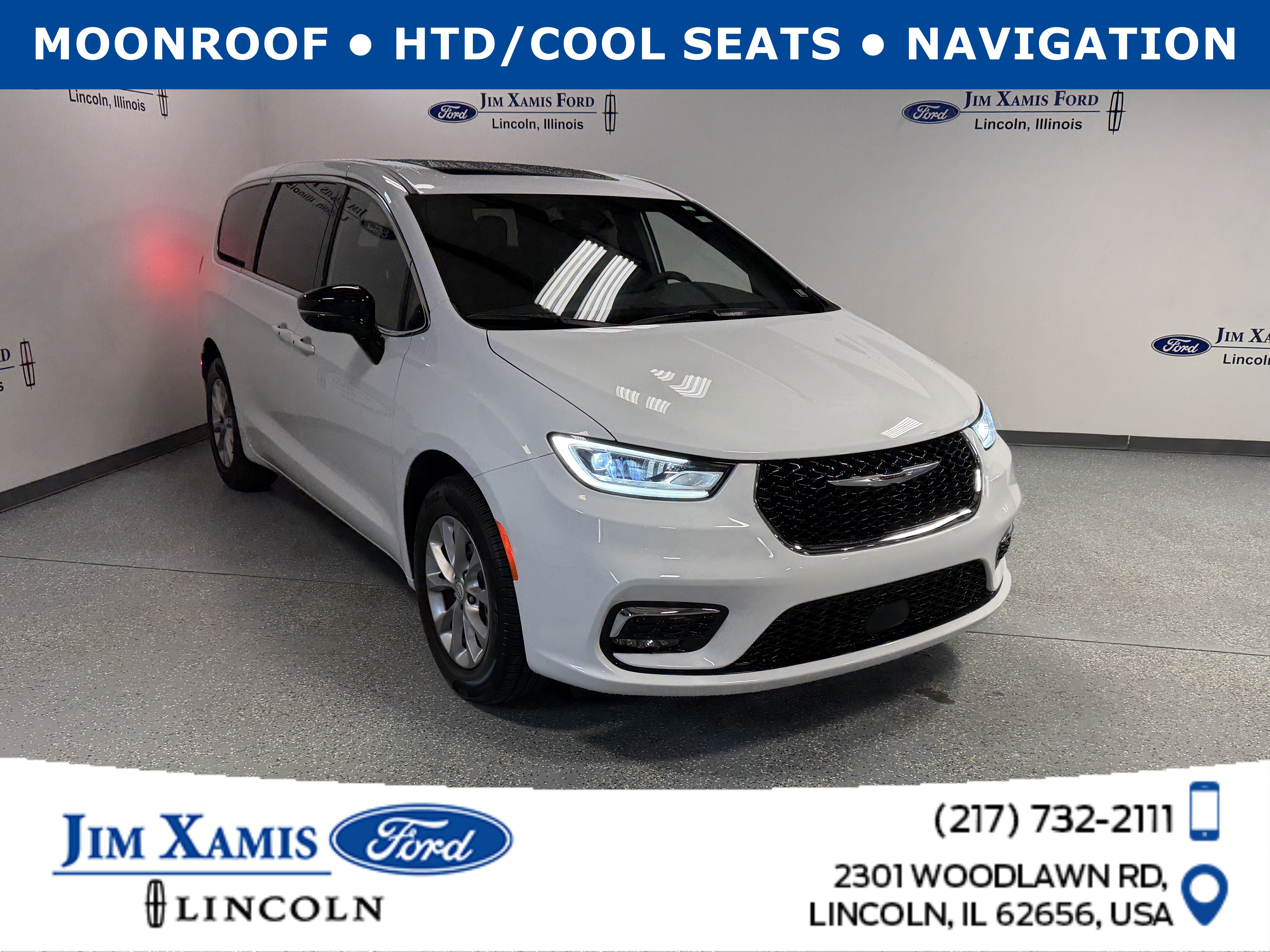 Used 2026 Chrysler Pacifica Limited AWD/4WD image 1