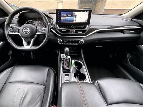 Used 2024 Nissan Altima 2.5 SR w/ SR Premium Package AWD/4WD image 21