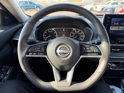 Used 2024 Nissan Altima 2.5 SL image 15