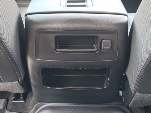 Used 2018 GMC Sierra 1500 SLT w/ All Terrain Package AWD/4WD image 28