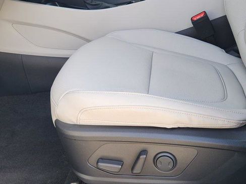 New 2026 Hyundai Tucson SEL image 17