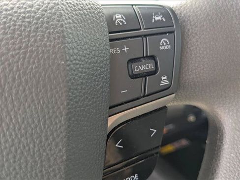 Used 2025 Toyota Camry LE w/ Convenience Package FWD image 13