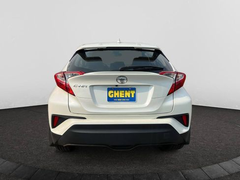 Used 2021 Toyota C-HR XLE FWD image 7