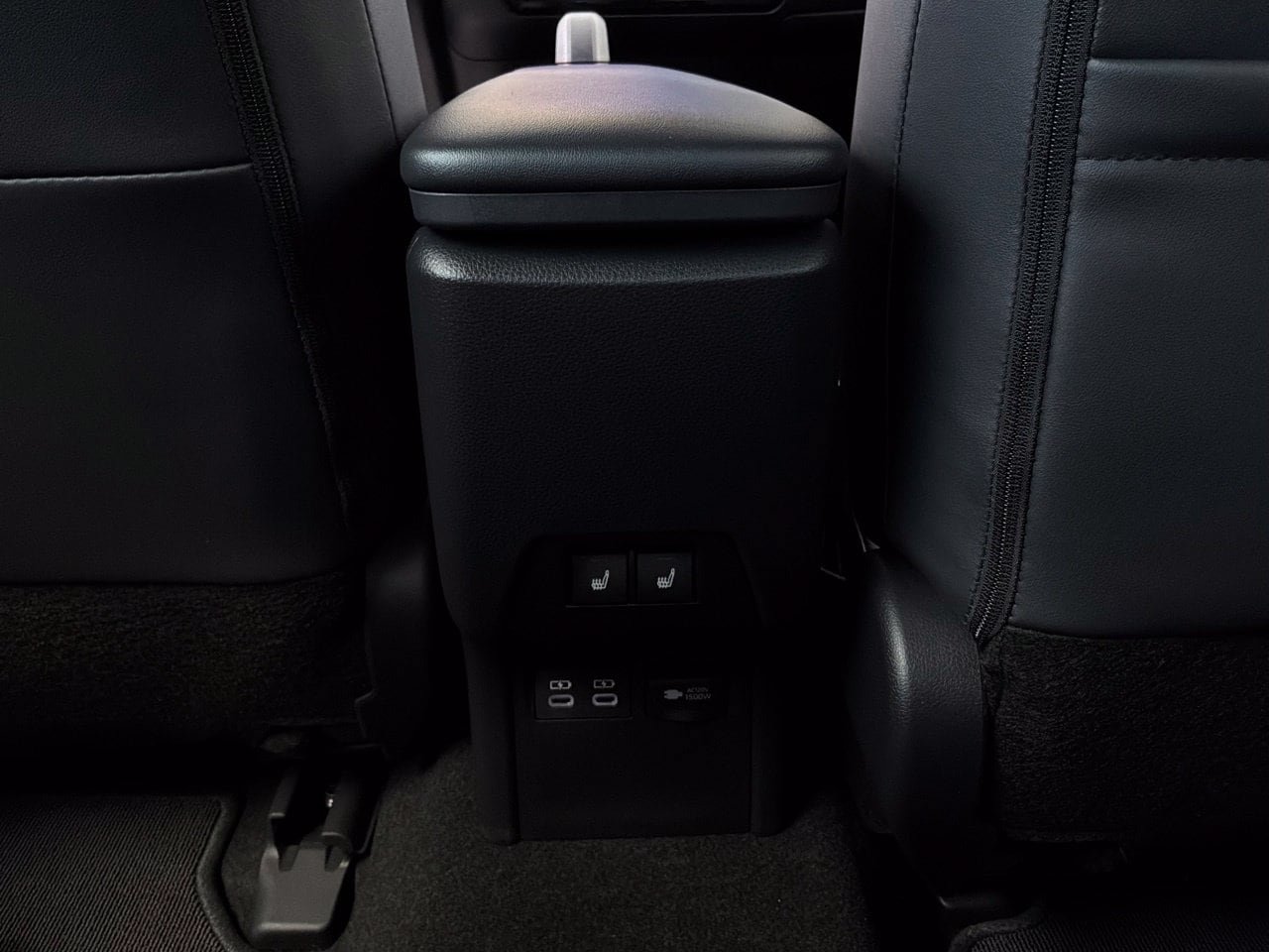 New 2027 Toyota Prius Plug-In Hybrid w/ Limited Premium Package FWD image 12