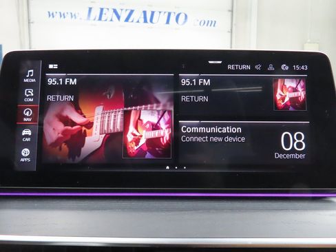 Used 2022 BMW 530i xDrive image 15