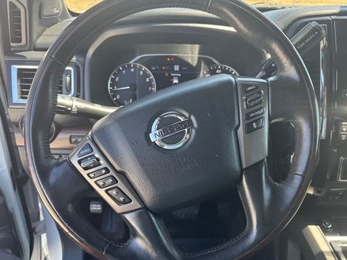 Used 2021 Nissan Titan Platinum Reserve w/ Moonroof Package RWD image 24