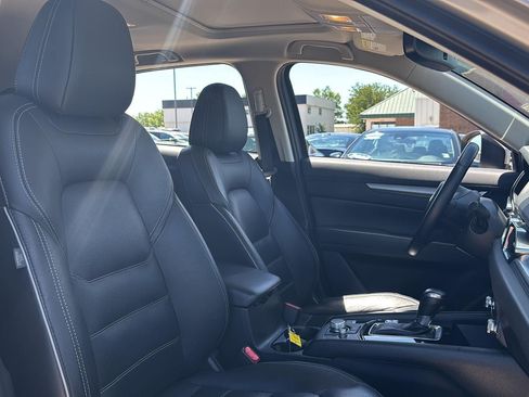 Used 2025 MAZDA CX-5 AWD 2.5 S w/ Preferred Package image 26