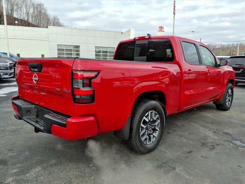 Used 2023 Nissan Frontier SV w/ Technology Package image 4