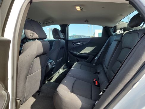 Used 2024 Chevrolet Malibu LT image 12